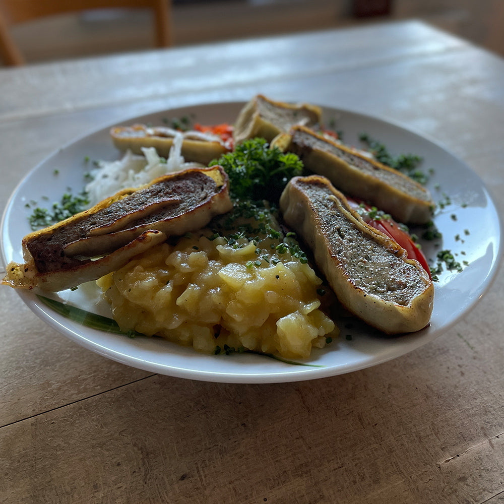 Salat mit Maultaschen